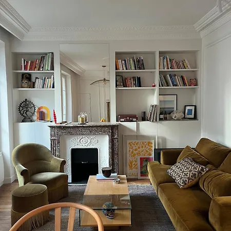 Montmartre Architect-designed Paris