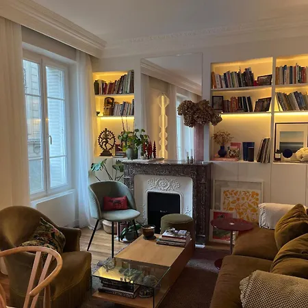 Montmartre Architect-designed *