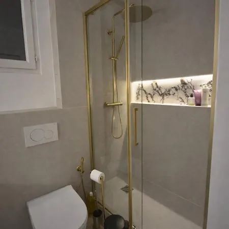 Apartment Montmartre Architect-designed Paris